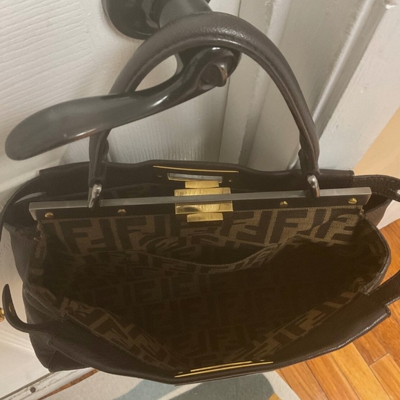 Fendi Peekaboo bag, brown leather, zucca print inside , no shoulder strap. - Picture 5 of 16